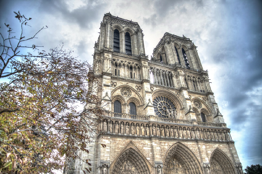 Kathedrale Notre-Dame de Paris in neuem Glanz - mit Konzert in Notre-Dame und Besuch der Sainte-Chapelle